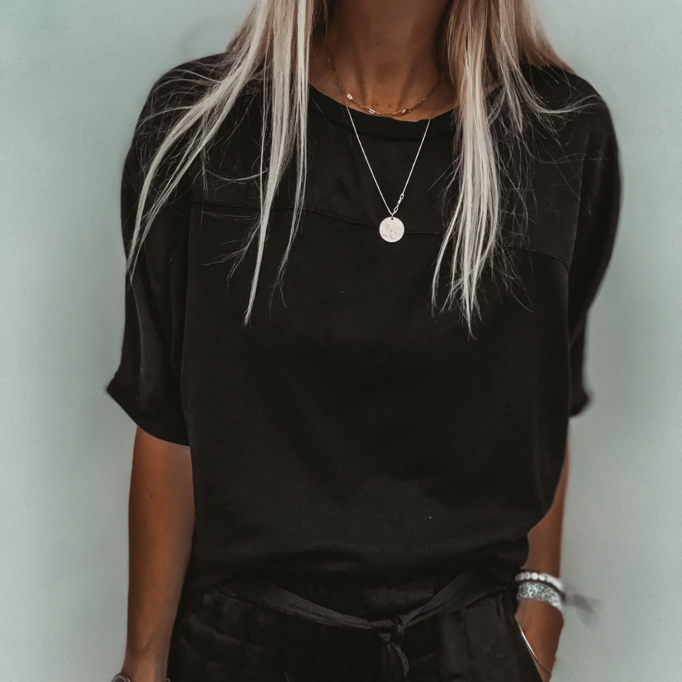 BLACK Pollensa Satin panel tee