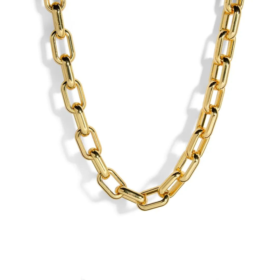 CLASSIC GOLDEN LINK LONG NECKLACE