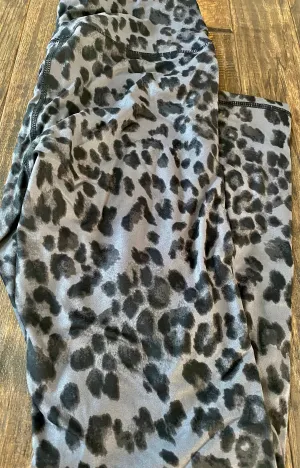 Leopard yoga leggings