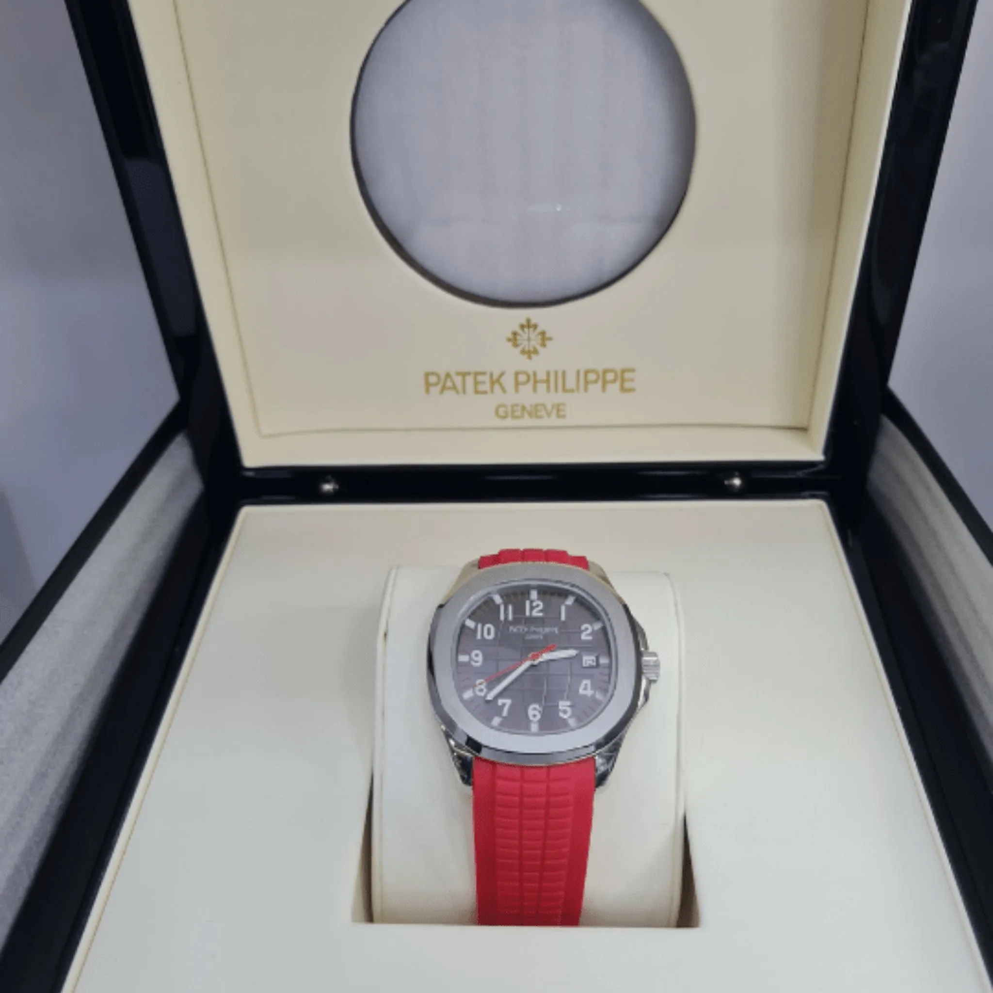 RELÓGIO PATEK PHILIPPE AQUANAUT